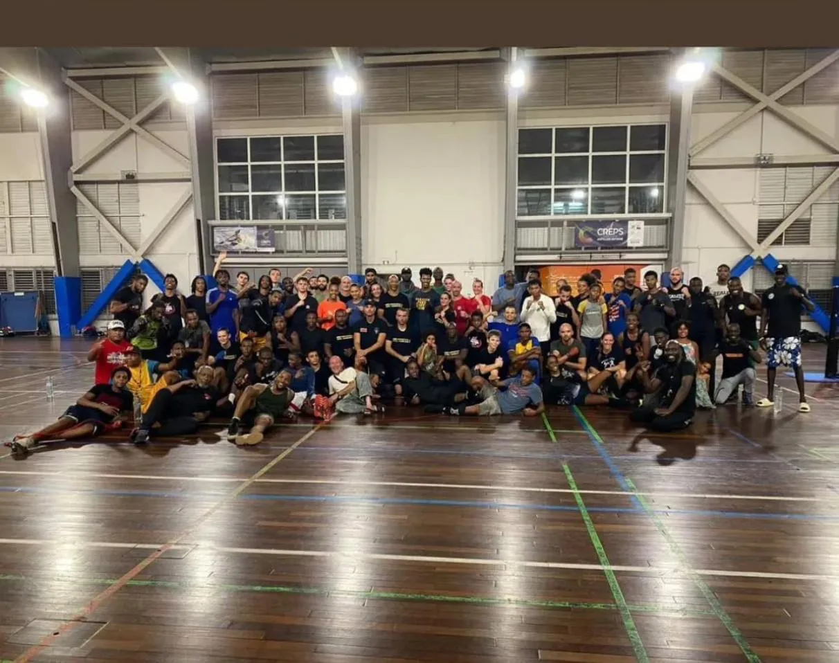 La force du collectif — Savate Boxing 971