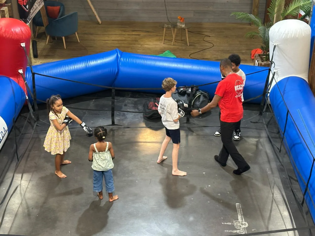Instants de club — Savate Boxing 971